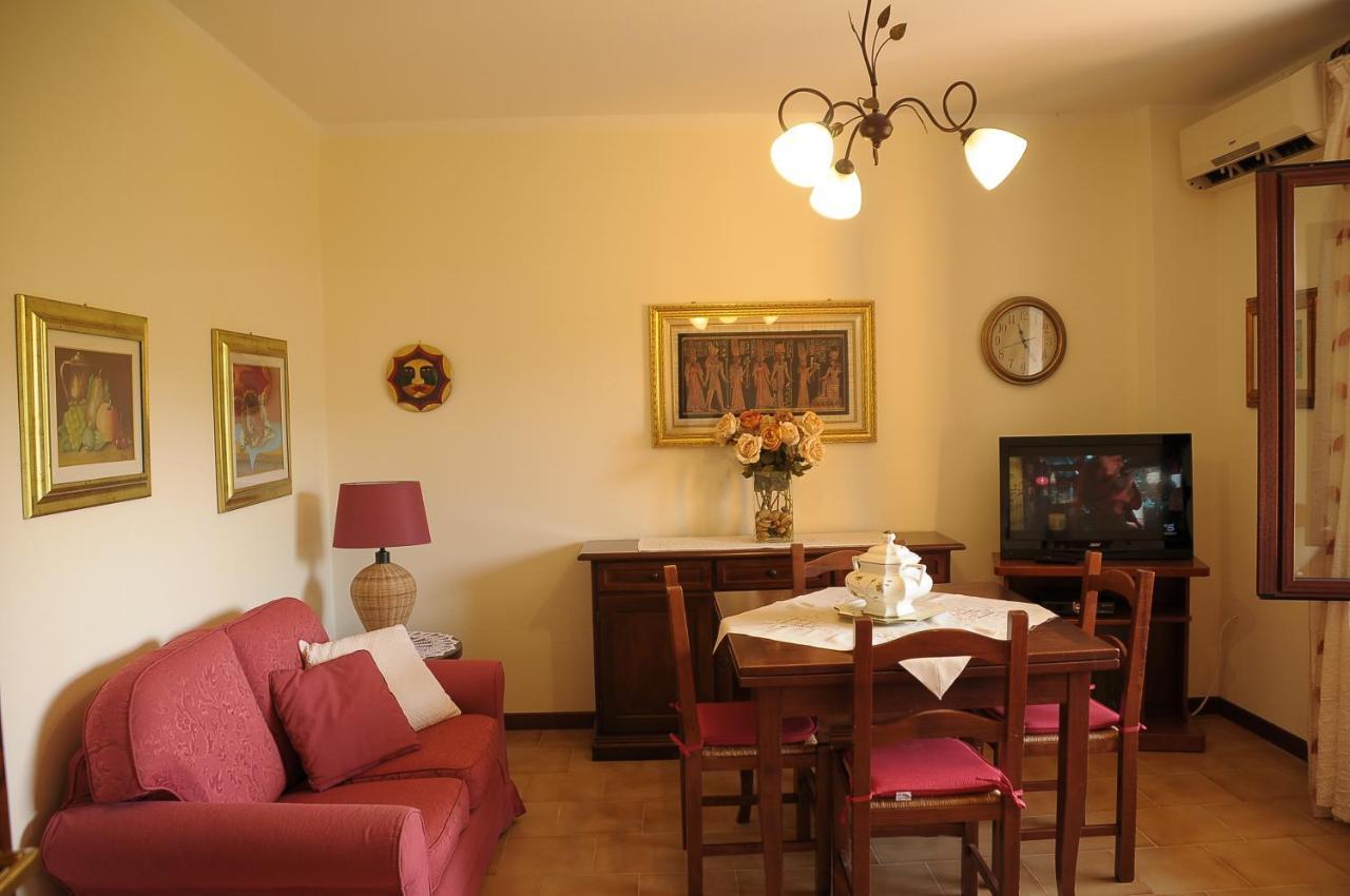 Appartamento Sa Chiriasa Monti Esterno foto